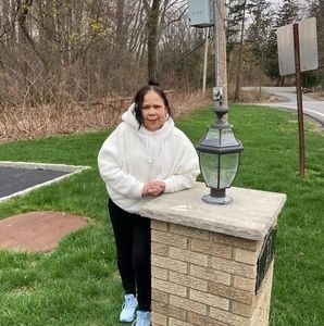 Meet your Posher, Luz